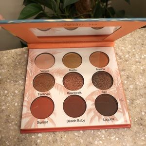 Beauty Creations Cali Chic Eyeshadow Palette
